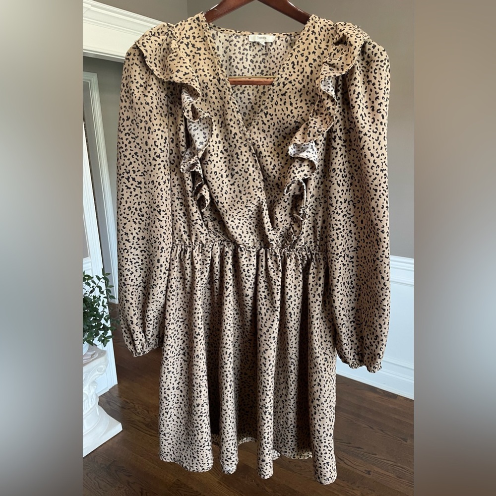 Jodifl Leopard Print Dress Knee Length Long Sleeve Women’s Size Small - EUC!
